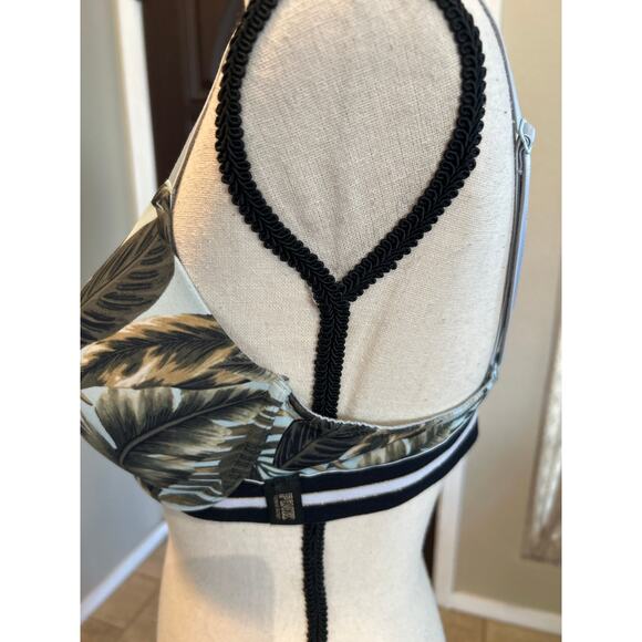 Victoria's Secret PINK Everywhere Push Up Bra - Picture 4 of 8